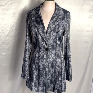 🔹♠️2pc Snake Print Blazer with pants.